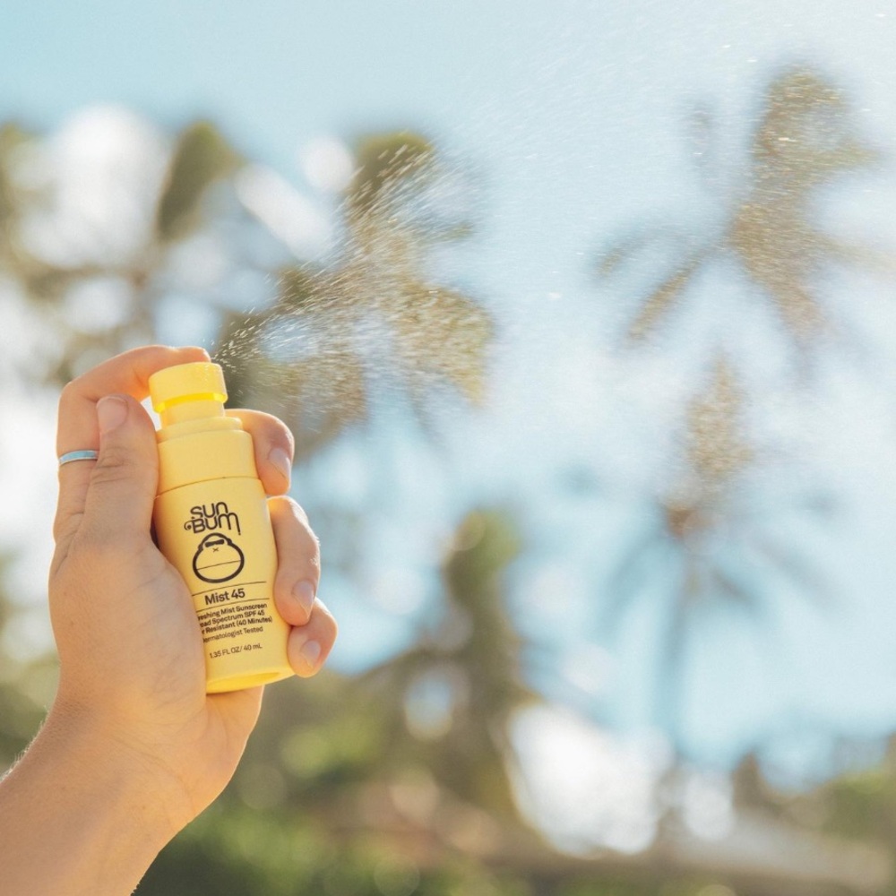 FREE๐ LAST 1! Sun Bum Original SPF45 Face Mist Mini โ๏ธ NEW - Picture 2 of 5